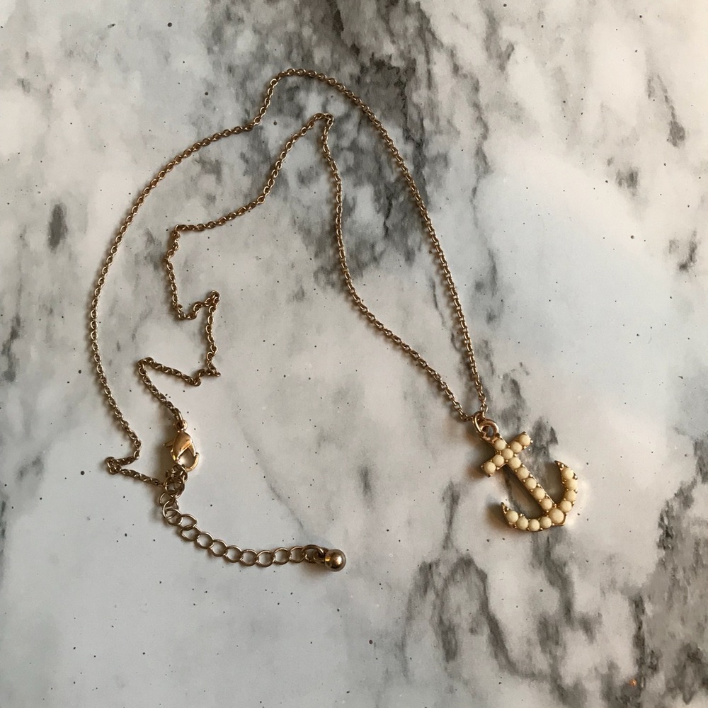 Anchor necklace